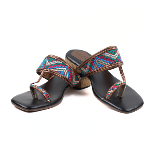CRAFTSMAN WOMENS SLIP ON SANDALS