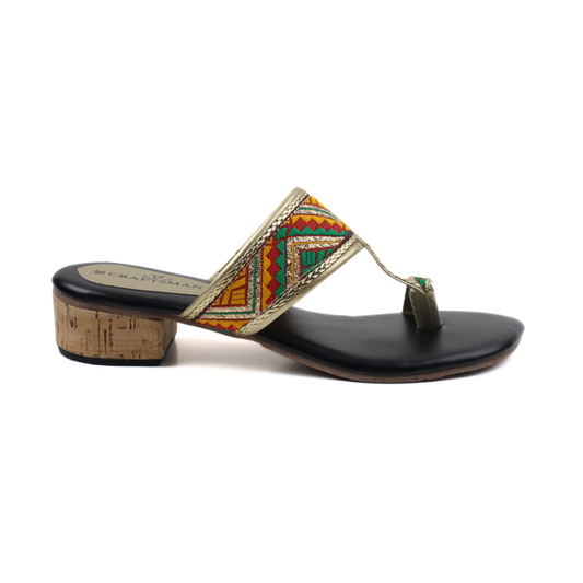 CRAFTSMAN WOMENS SLIP ON SANDALS